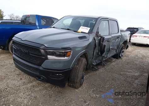 2021 Ram 1500 Big Horn 4X4 5'7 Box from USA, damaged, VIN 1C6SRFFT3MN562719